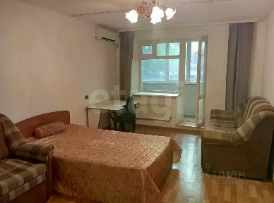 Продается 1-комн. квартира, 42 м²
