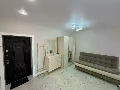 Продается 1-комн. квартира, 42 м²