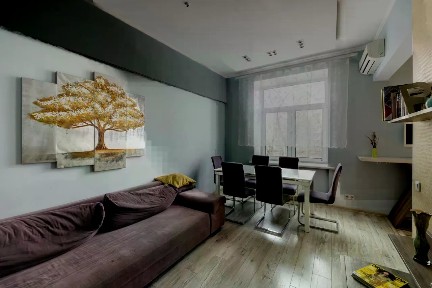 Продается 5-комн. квартира, 100,6 м²