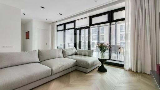 Продаются 3-комн. апартаменты, 106,5 м²