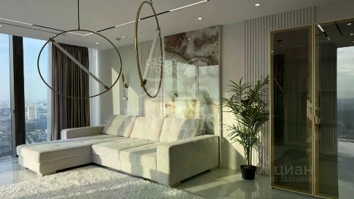 Продаются 2-комн. апартаменты, 86 м²