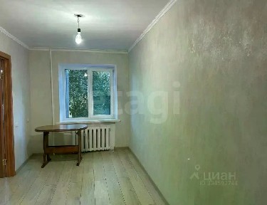 Продается 2-комн. квартира, 42 м²