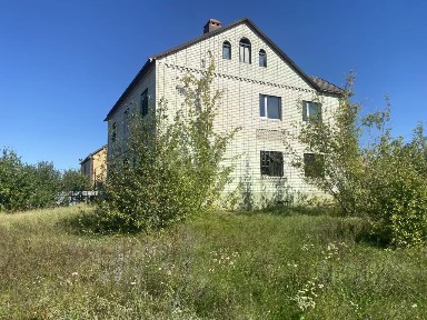 Продается 3-этажный дом, 203,7 м²