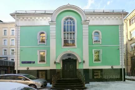 Продается здание (B+)