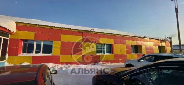 Продается торговая площадь, 426 м²