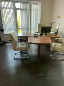 Продается помещение свободного назначения, 270 м²