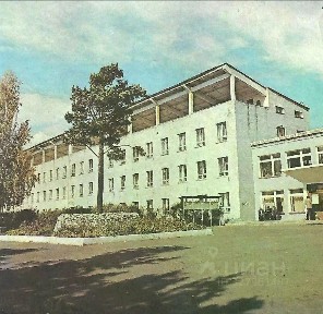 Продается здание, 4 000 м²