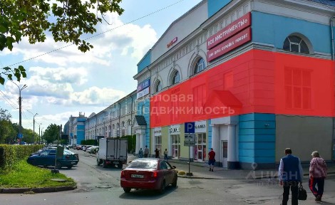 Сдается торговая площадь, 548 м²