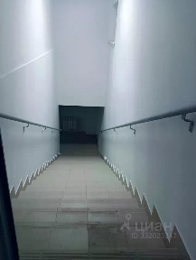 Сдается здание (B)