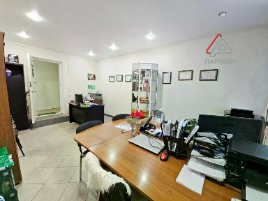 Продается помещение свободного назначения, 200 м²