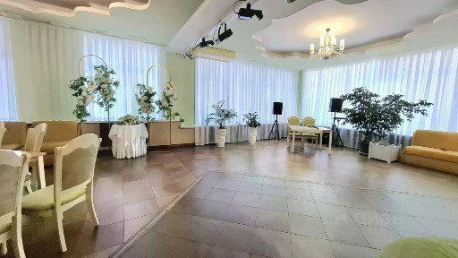 Сдается помещение свободного назначения, 270 м²