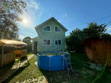 Сдается 2-этажный коттедж, 100 м²