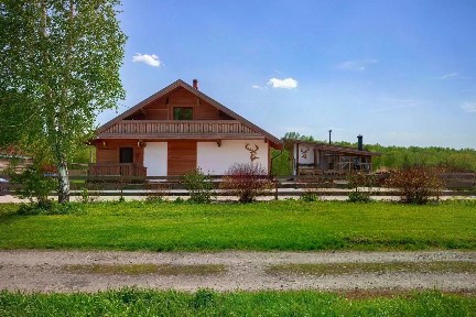 Сдается 2-этажный дом, 94 м²