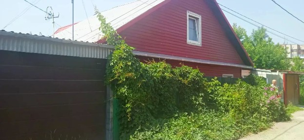 Сдается 1/2 часть 1-этажного дома, 110 м²