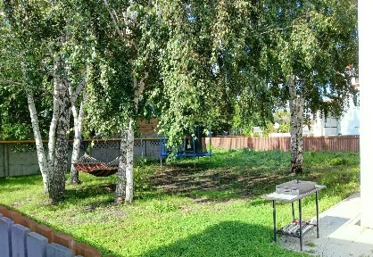 Сдается 2-этажный дом, 180 м²