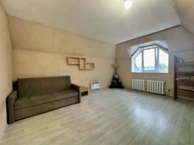 Сдается 1/4 часть 2-этажного дома, 60 м²