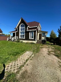 Сдается 2-этажный дом, 120 м²