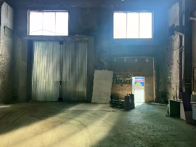 Продается помещение свободного назначения, 4 100 м²