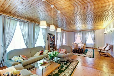 Сдается 2-этажный коттедж, 270 м²