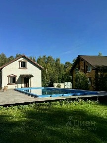 Сдается 2-этажный коттедж, 210 м²