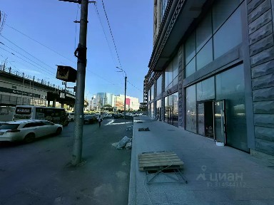 Сдается торговая площадь, 438 м²
