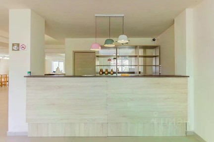 Сдается торговая площадь, 240 м²