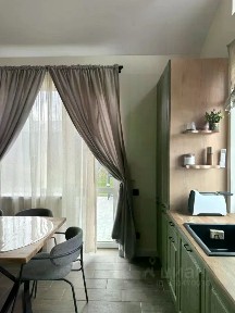 Сдается 2-этажный дом, 100 м²