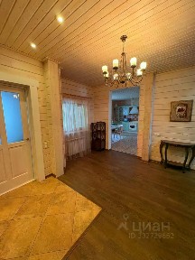 Сдается 2-этажный дом, 150 м²