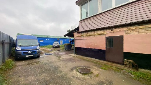 Сдается помещение свободного назначения, 300 - 500 м²