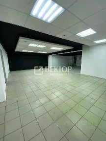 Продается торговая площадь, 400 м²