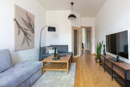 Продается 2-комн. квартира, 58,7 м²