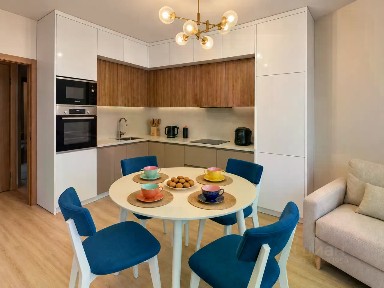 Продается 2-комн. квартира, 58 м²