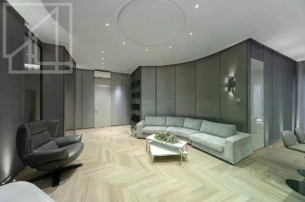 Сдается 4-комн. квартира, 129,8 м²