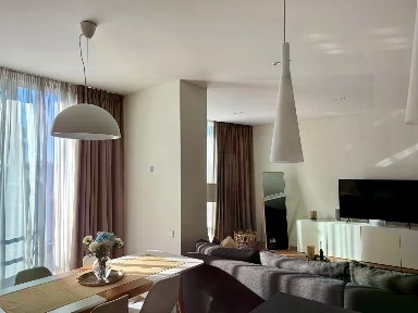 Продается 2-комн. квартира, 80 м²