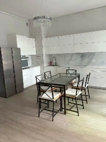 Сдается 4-комн. квартира, 104 м²