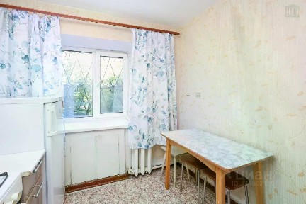 Продается 2-комн. квартира, 42 м²