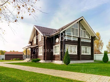 Продается 2-этажный дом, 230 м²