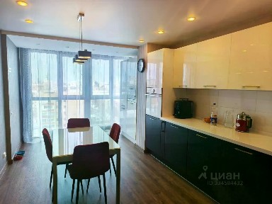 Продается 3-комн. квартира, 89 м²