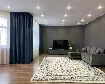 Продается 3-комн. квартира, 145 м²