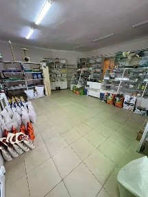 Продается торговая площадь, 80 м²