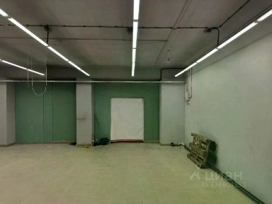 Продается помещение свободного назначения, 400 м²