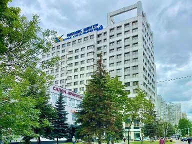 Москва, ЗАО, р-н Крылатское, Осенний бул., 23