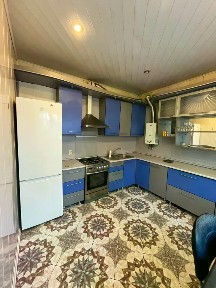 Сдается 3-этажный коттедж, 350 м²