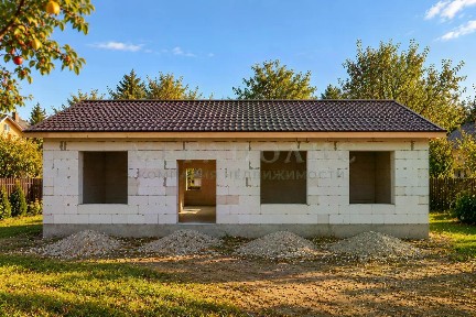 Продается 1-этажный дом, 100 м²