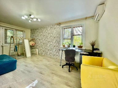 Продается 2-комн. квартира, 43 м²