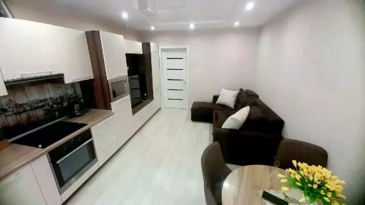 Продается 2-комн. квартира, 68 м²