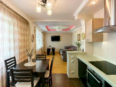Продается 2-комн. квартира, 61 м²