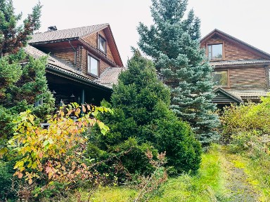 Продается 3-этажный дом, 780 м²