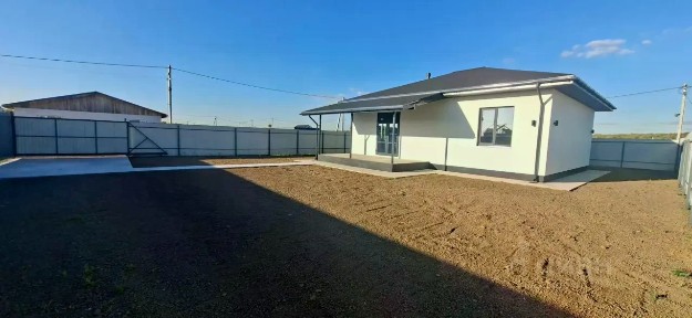 Продается 1-этажный дом, 100 м²