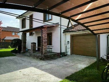 Продается 2-этажный дом, 266 м²